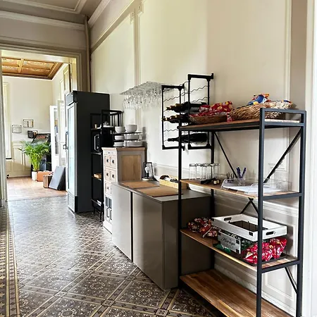 홈스테이 Au Chateau 101 Tinlot