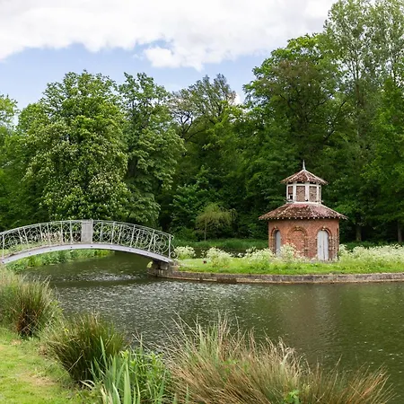 Séjour chez l'habitant Nuit Magique Au Château De Saint Vitu 101