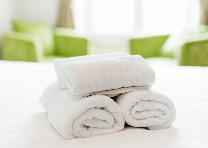 Séjour chez l'habitant Nuit Magique Au Château De Saint Vitu 101 Tinlot